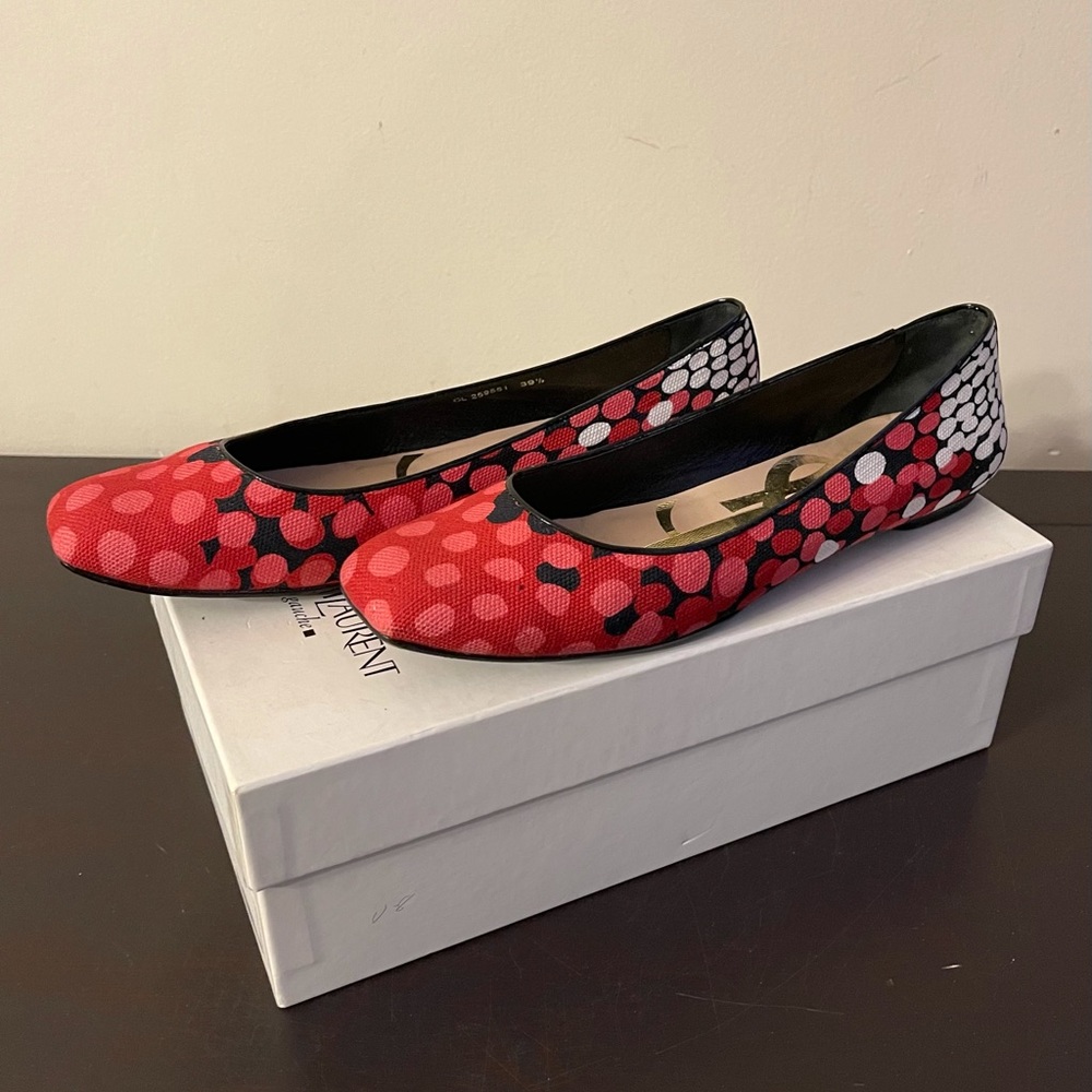Yves Saint Laurent - Trench 05 Ballerina Flats